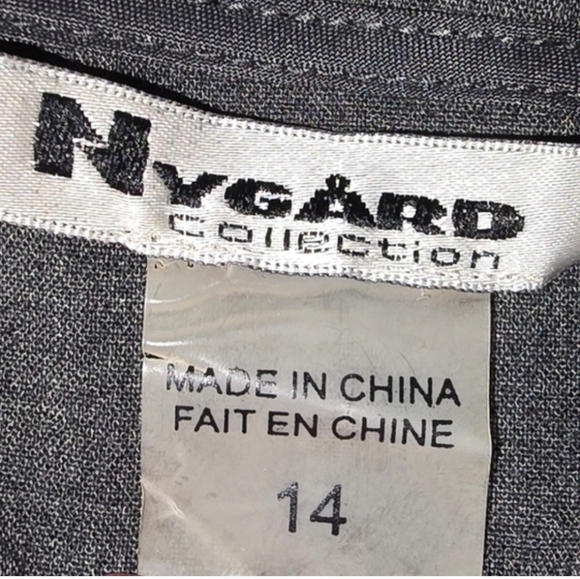 Nygard Collection Classic Gray Pencil Skirt - Picture 4 of 5